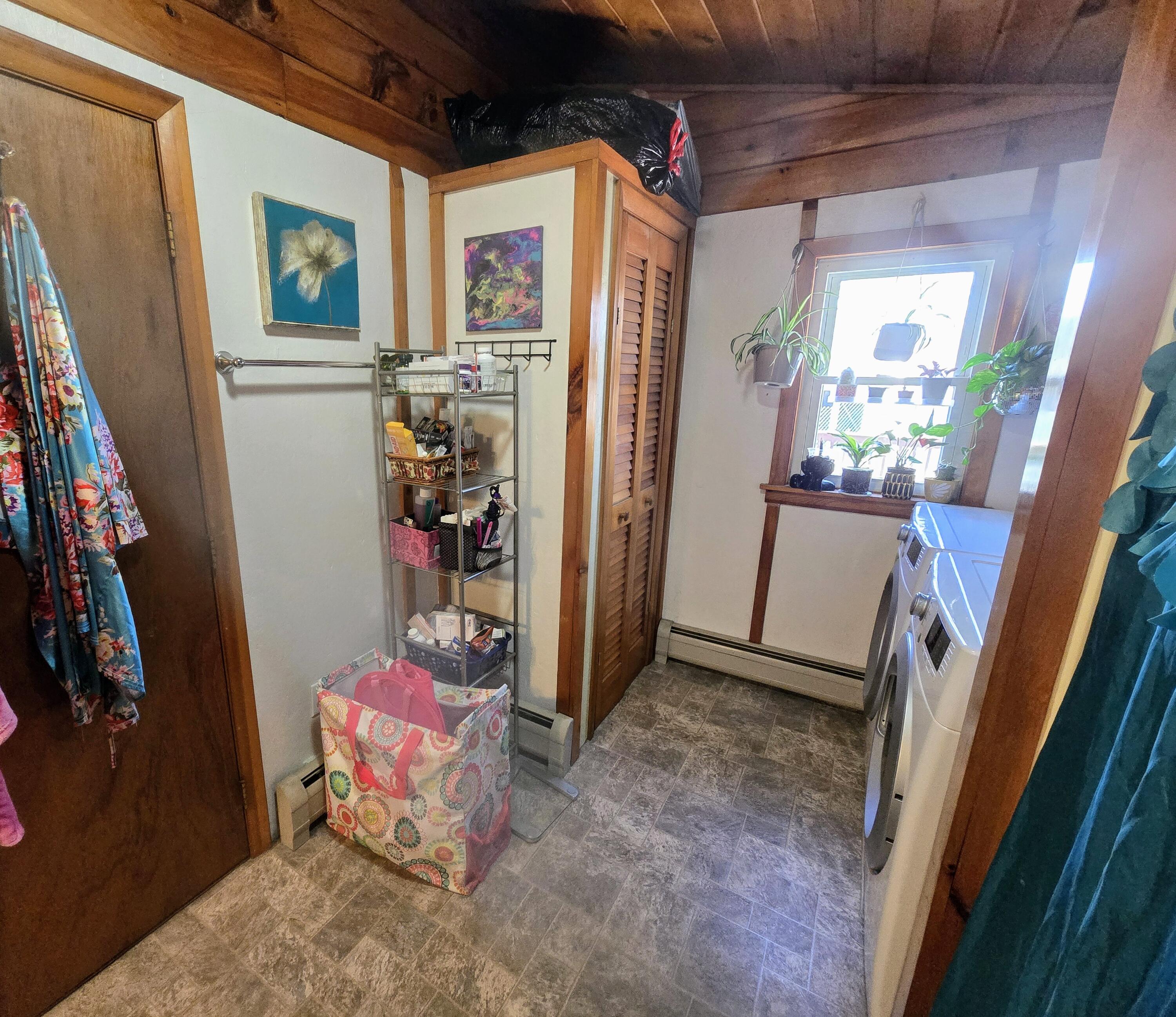 74 Farley Road Brunswick, ME 04011 - Photo 27 of 33 20250421_141606~2