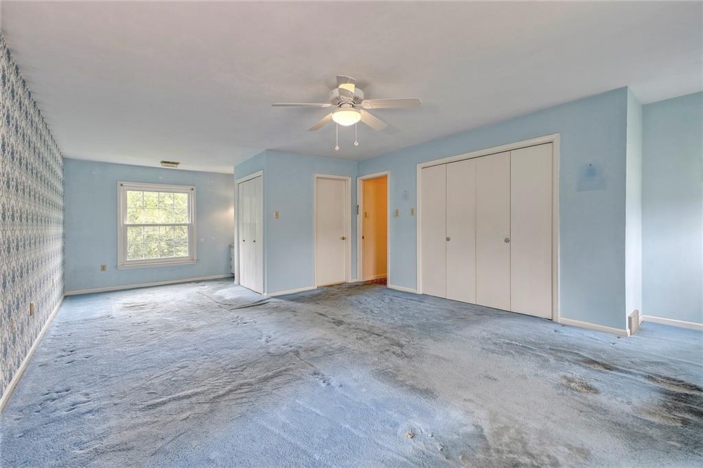 2117 Ridge Road Greensburg, PA 15601 - Photo 20 of 38 wooden floor in an empty room with a window