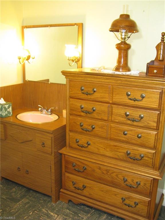 445 Austin Traphill Road Elkin, NC 28621 - Photo 17 of 20 Gallery Image 17