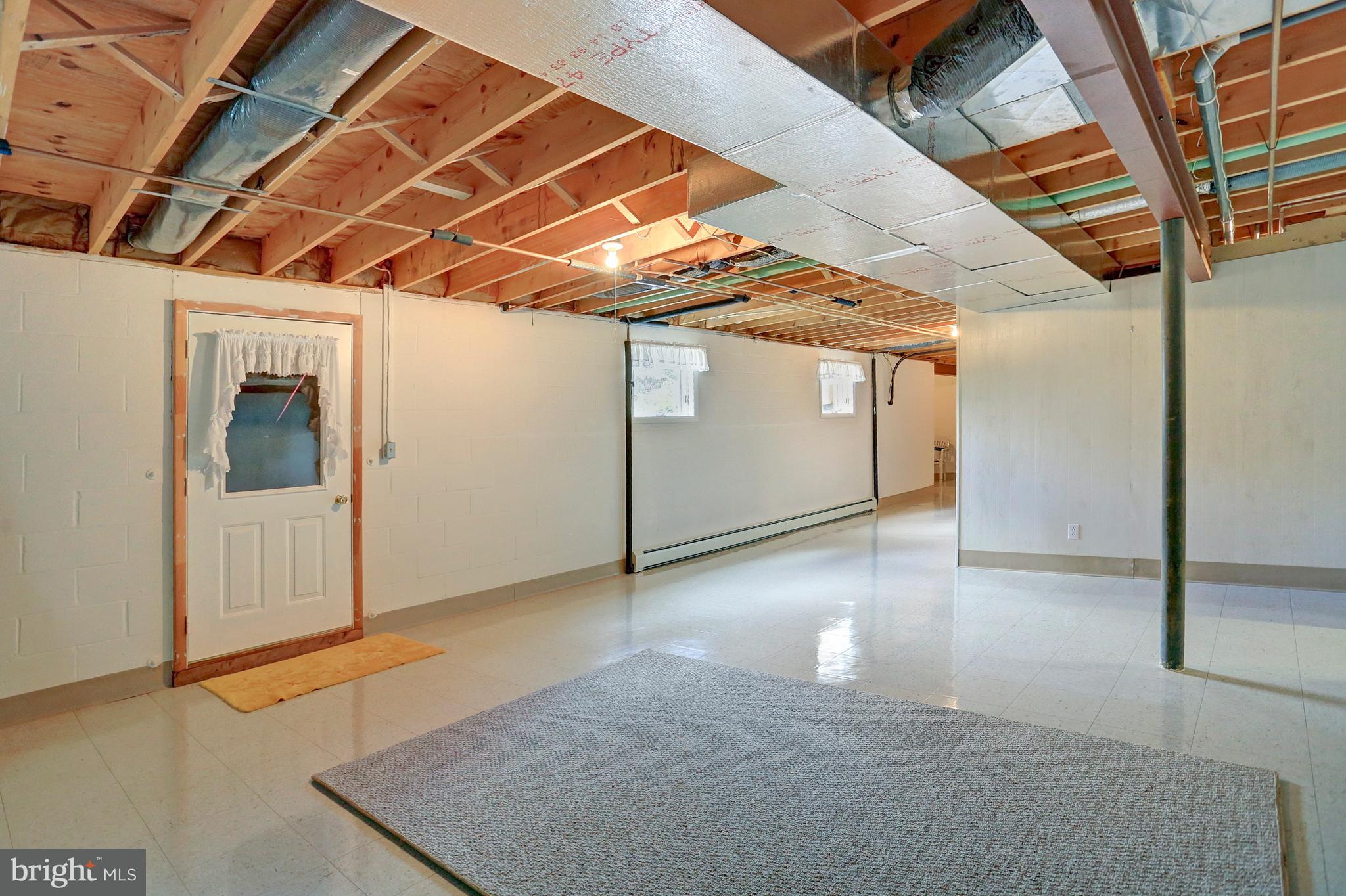 1037 Woodridge Road Red Lion, PA 17356 - Photo 36 of 46 Gallery Image 36
