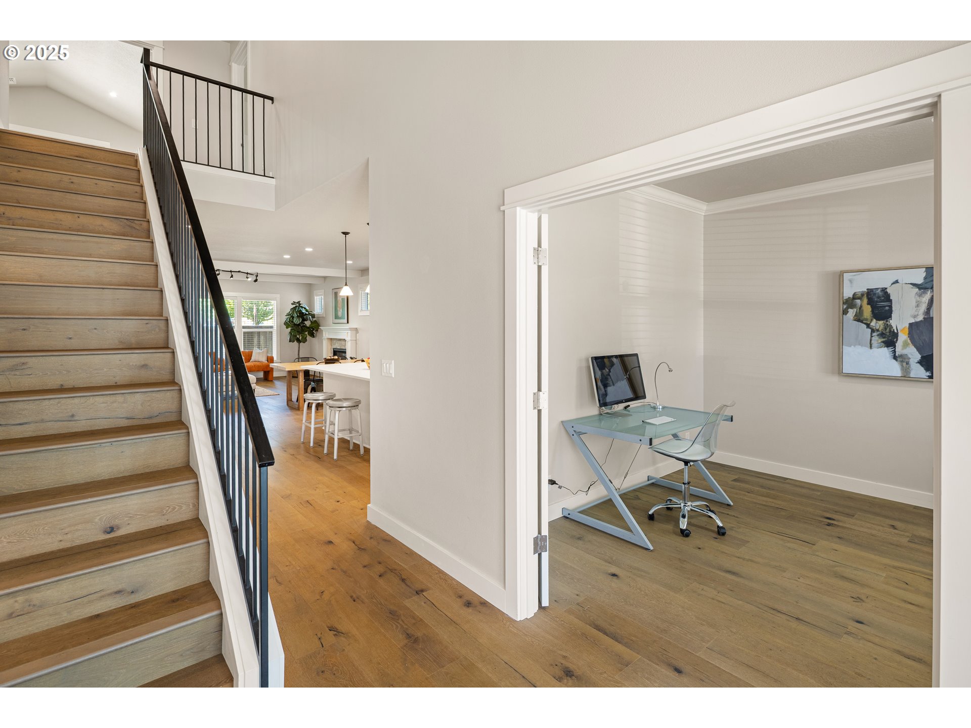 1408 Taylor Street Eugene, OR 97402 - Photo 24 of 43 a living room with furniture and a wooden floor