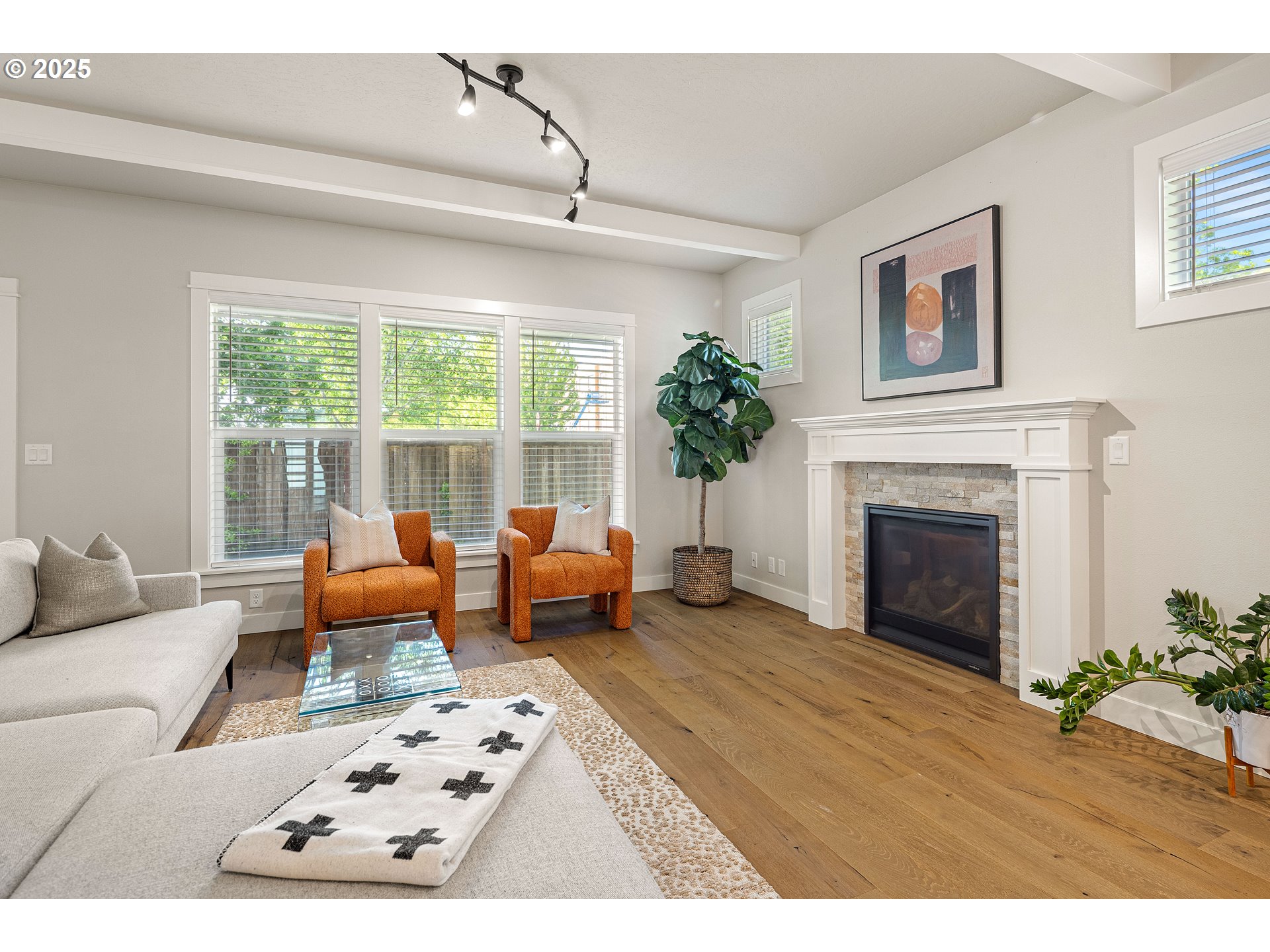 1408 Taylor Street Eugene, OR 97402 - Photo 9 of 43 a living room with furniture and a fireplace