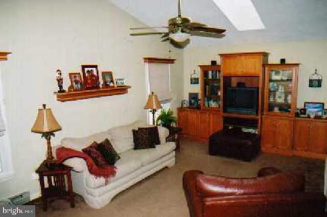 90 Ridgeview Drive Etters, PA 17319 - Photo 3 of 5 Gallery Image 3