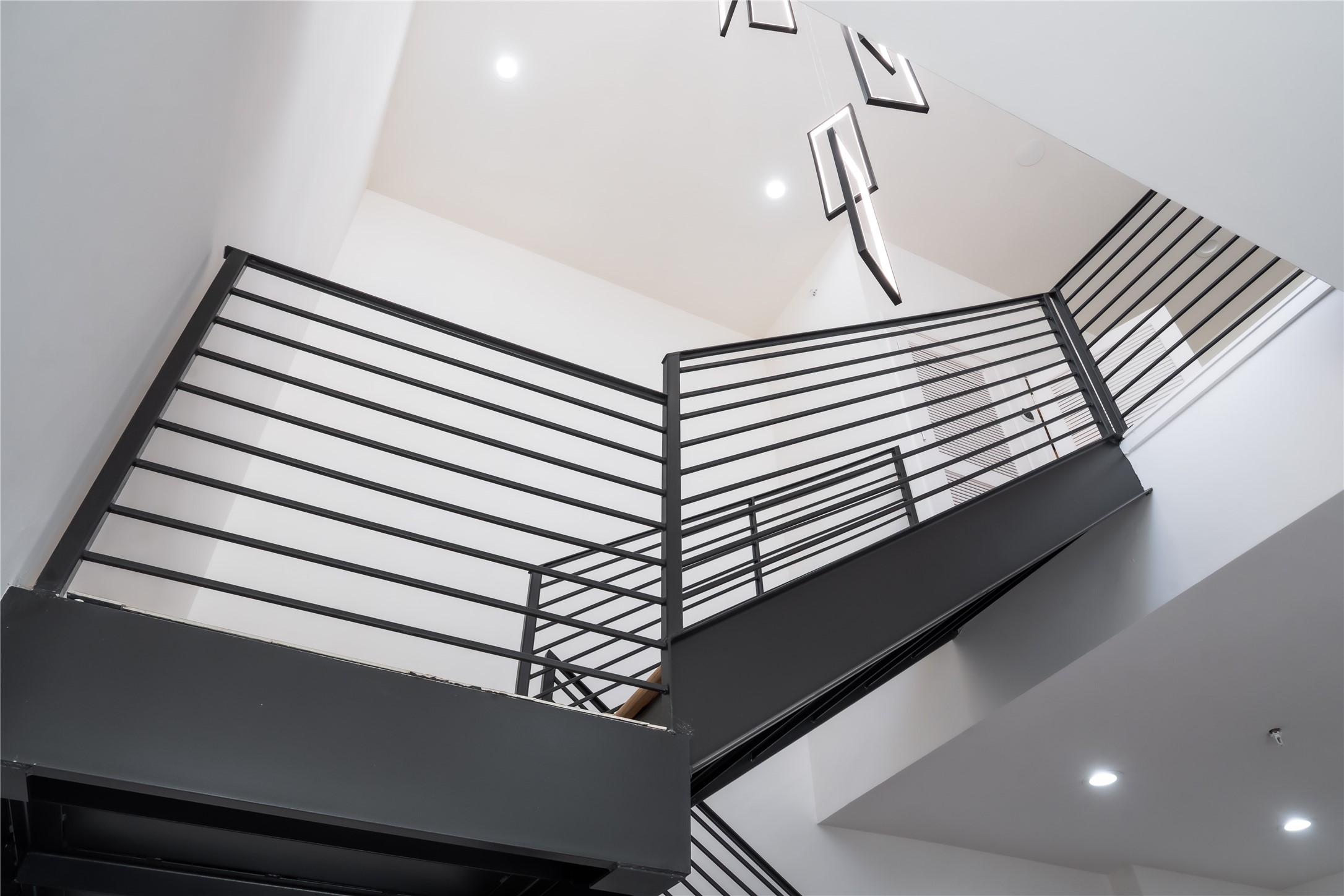 5614 Larkin Street, Unit D Houston, TX 77007 - Photo 4 of 16