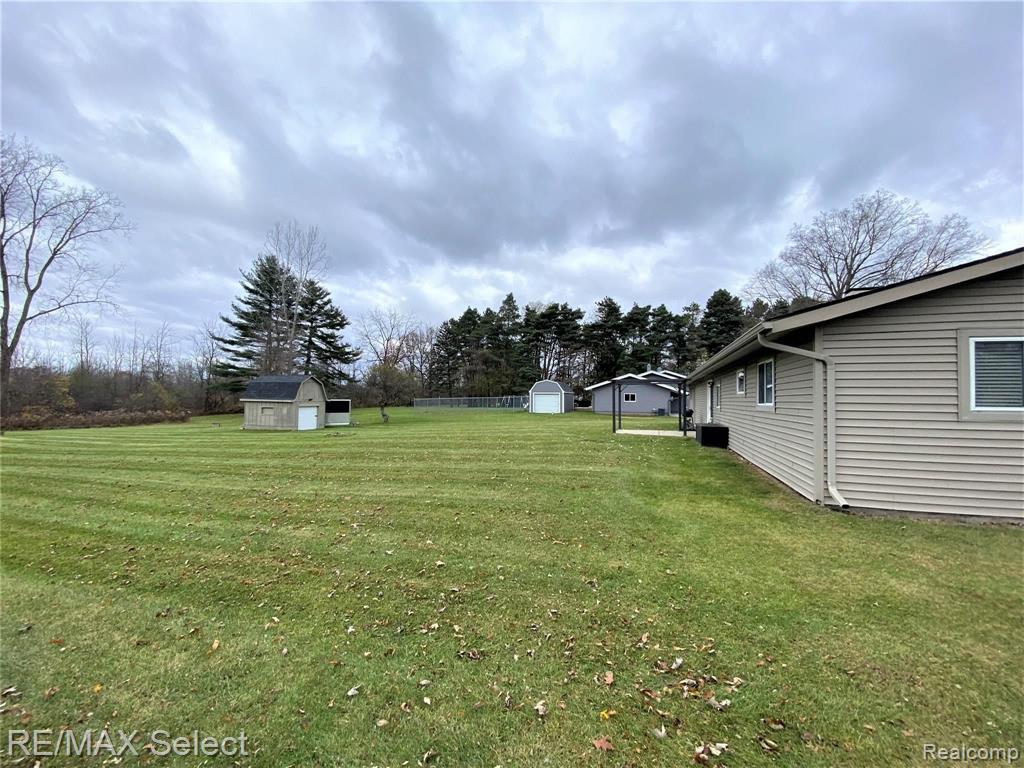 7139 Elms Road Flushing, MI 48433 - Photo 26 of 27