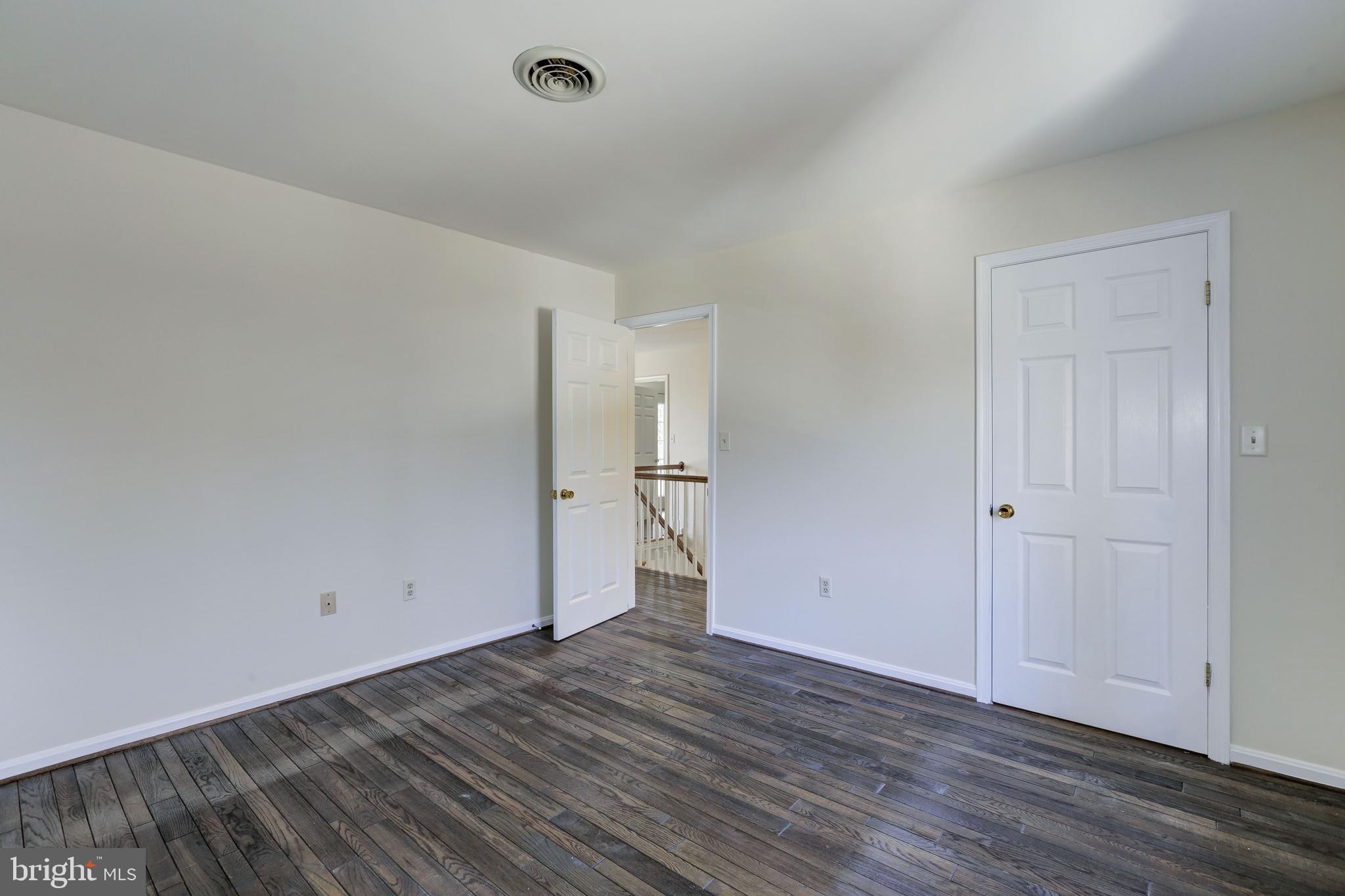 5472 Waterloo Road Columbia, MD 21045 - Photo 47 of 55 Fourth Bedroom