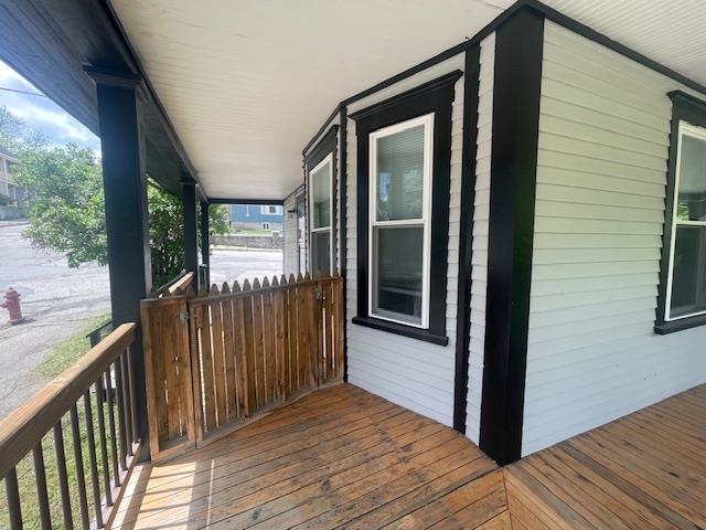 96 Clark Street Berlin, NH 03570 - Photo 26 of 31