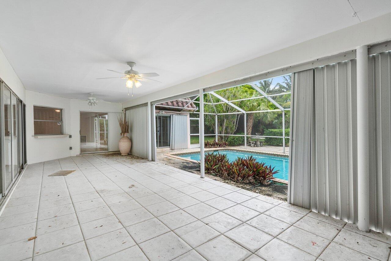 1060 Spanish River Road Boca Raton, FL 33432 - Photo 34 of 37 027-1060SpanishRiverRoad-BocaRaton-FL-33