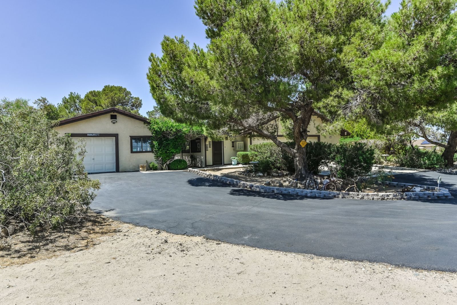 2031 South American Street Ridgecrest, CA 93555 - Photo 3 of 48