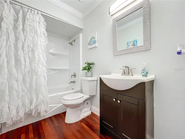 $459,900 | 1040 Waverly Drive, Longwood, FL 32750