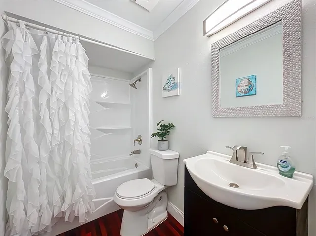 $459,900 | 1040 Waverly Drive, Longwood, FL 32750