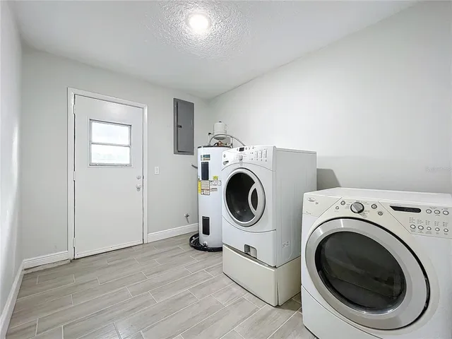 $459,900 | 1040 Waverly Drive, Longwood, FL 32750