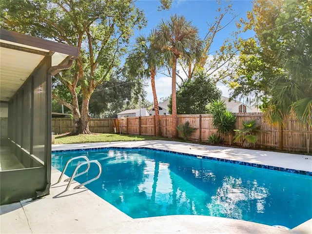 $459,900 | 1040 Waverly Drive, Longwood, FL 32750