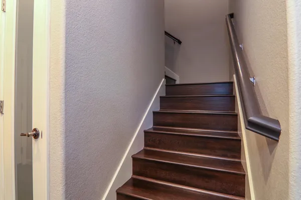 $474,000 | 304 Dante Circle, Roseville, CA 95678