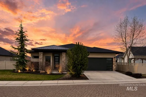 $739,900 | 5331 North Bolsena Way, Meridian, ID 83646