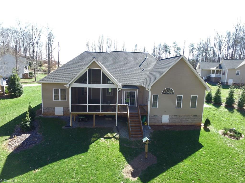 141 Laurel Ridge Court Reidsville, NC 27320 - Photo 4 of 24 Gallery Image 4