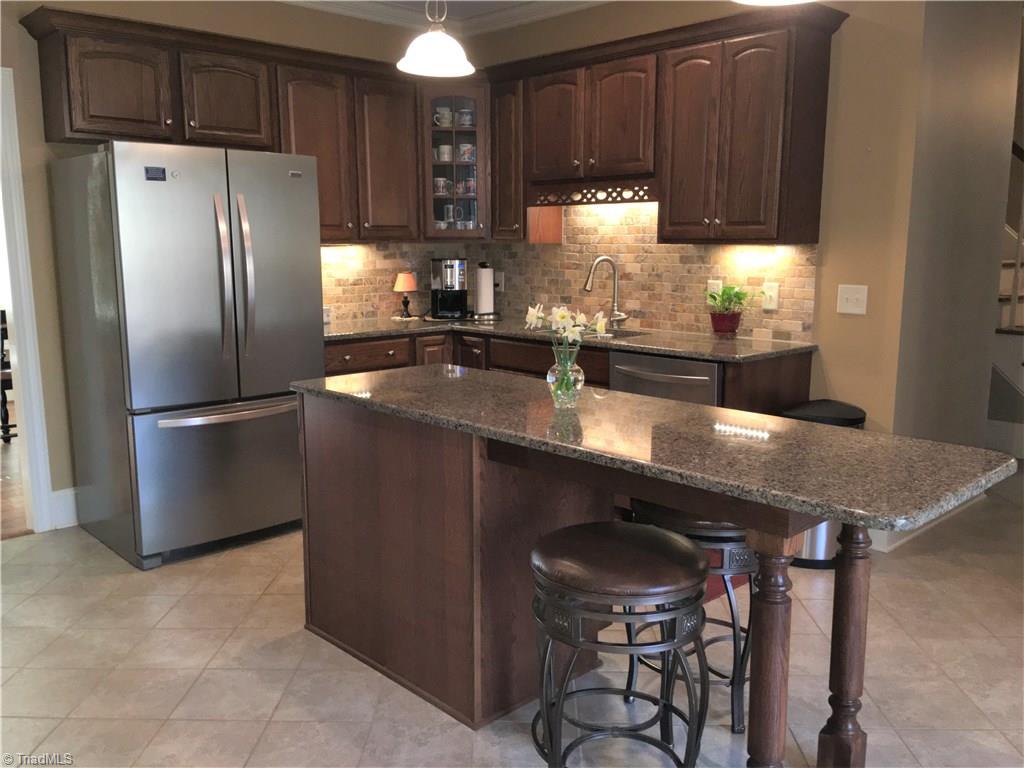141 Laurel Ridge Court Reidsville, NC 27320 - Photo 7 of 24 Gallery Image 7