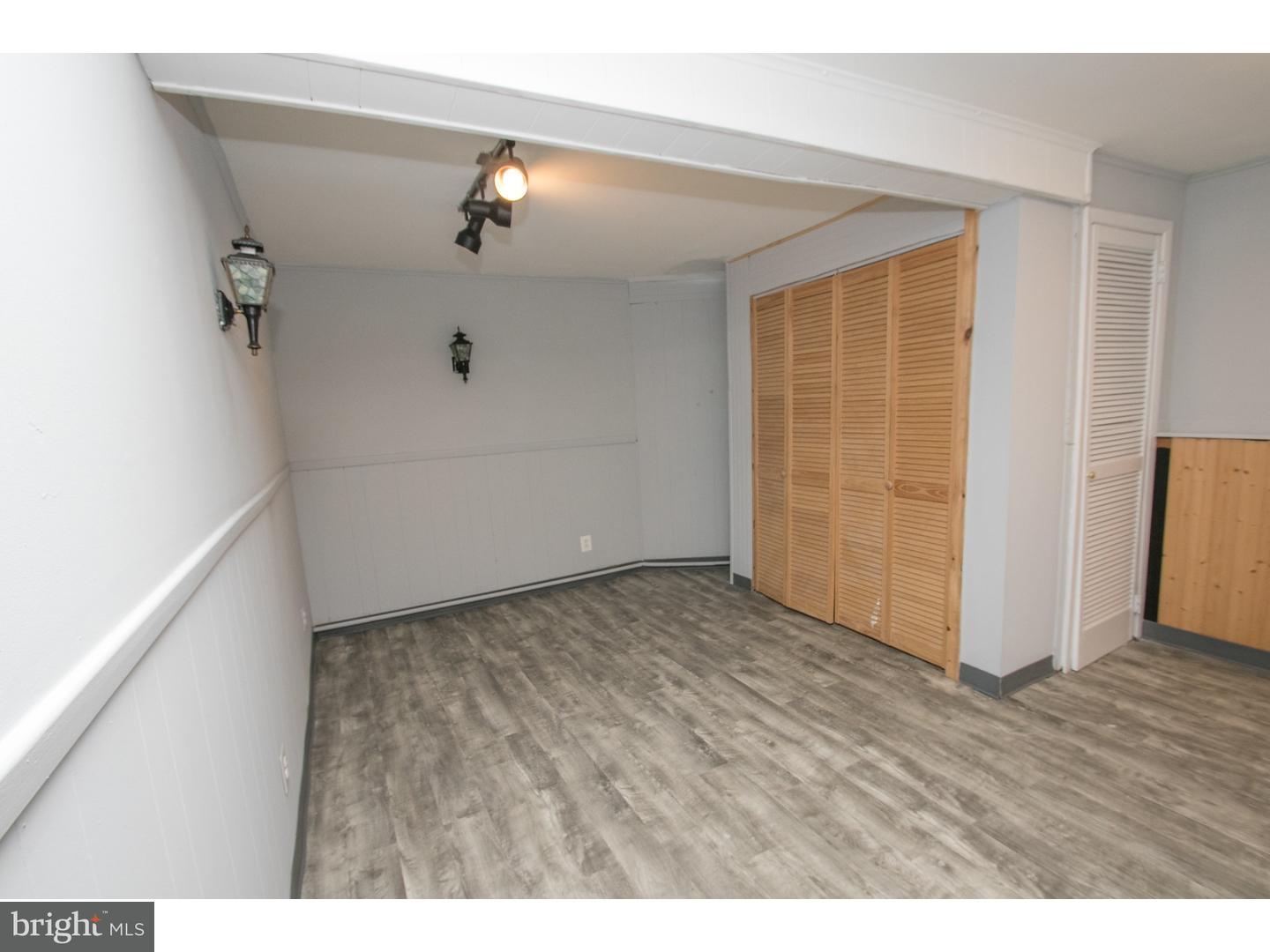 832 Marlyn Road Philadelphia, PA 19151 - Photo 18 of 25