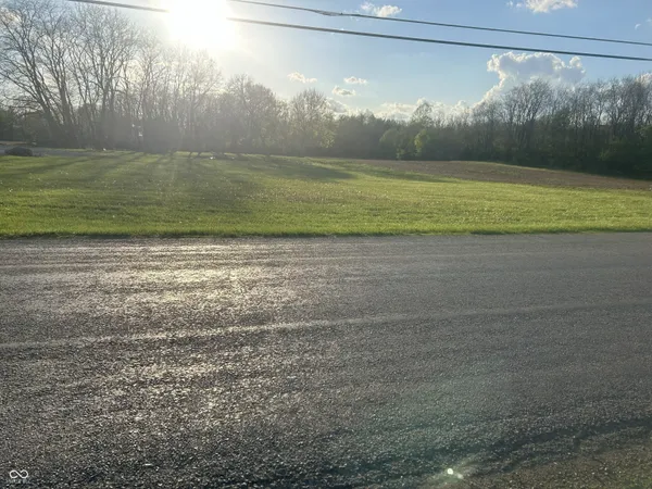 $185,000 | 5229 North Mechanicsburg Road, Middletown, IN 47356