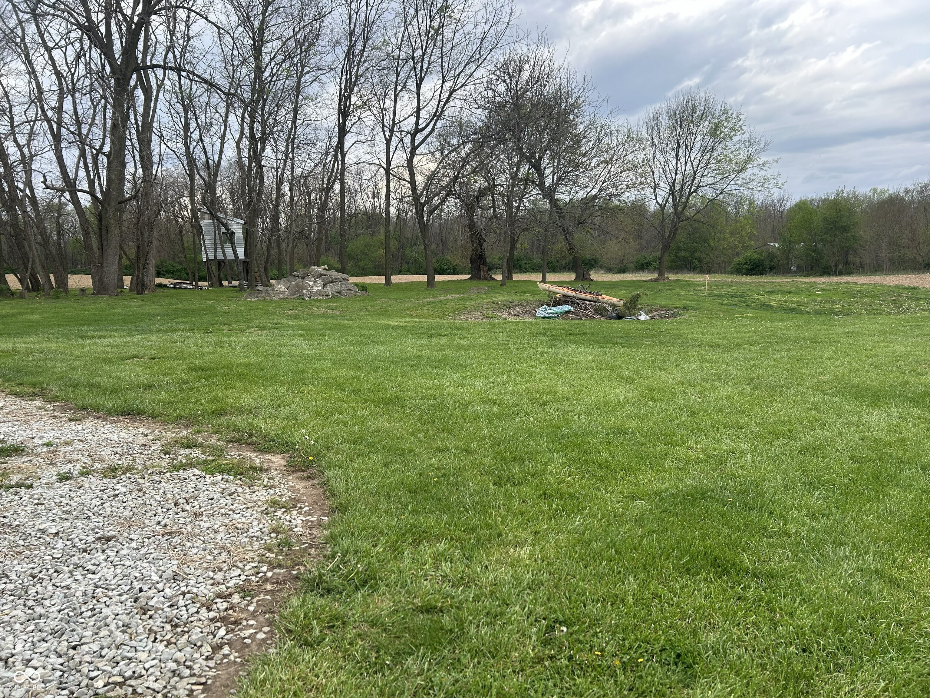 5229 North Mechanicsburg Road Middletown, IN 47356 - Photo 3 of 3