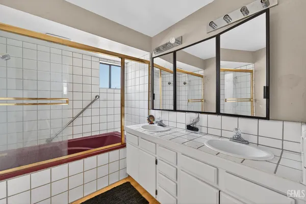 $279,900 | Undisclosed Address, Bakersfield, CA 93306