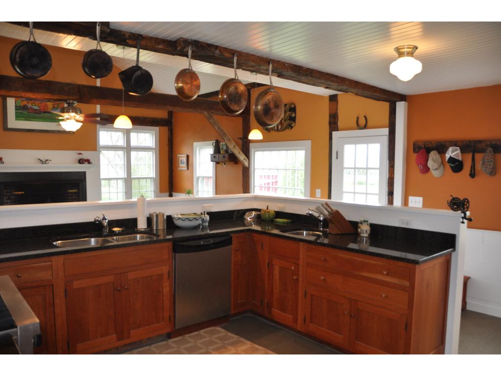 3250 Town Line Road Addison, VT 05491 - Photo 15 of 31