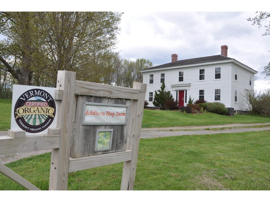 3250 Town Line Road Addison, VT 05491 - Photo 6 of 31