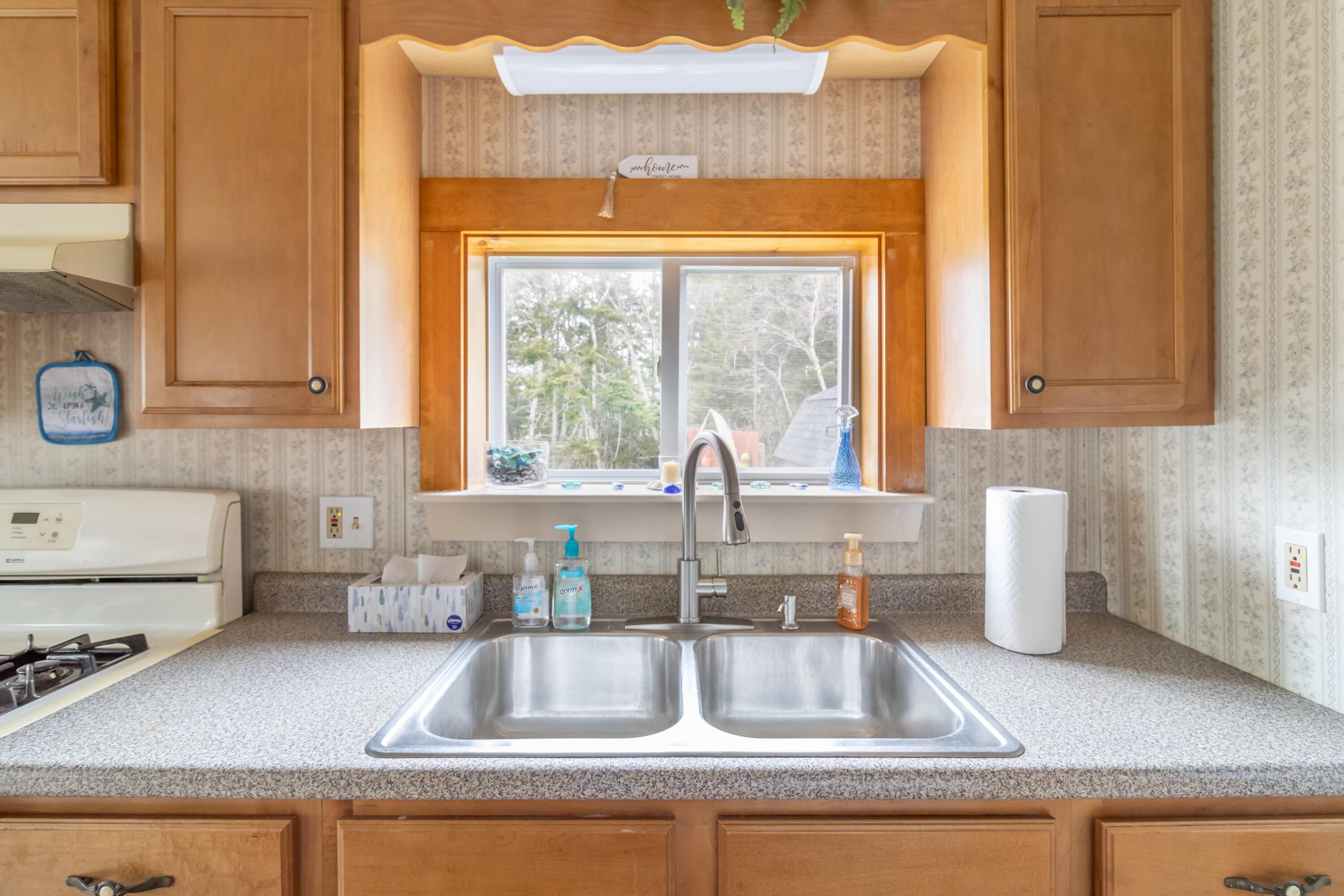 400 Mooseneck Road Addison, ME 04606 - Photo 39 of 50 400 Mooseneck Road Interiors-15
