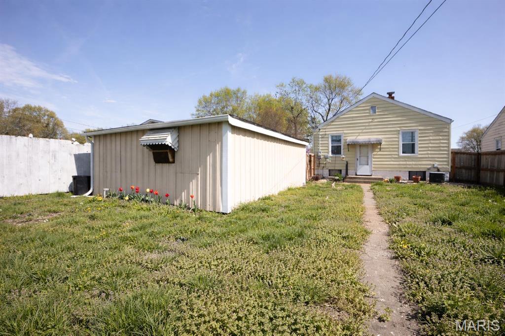 2841 Ralph Street Granite City, IL 62040 - Photo 14 of 16