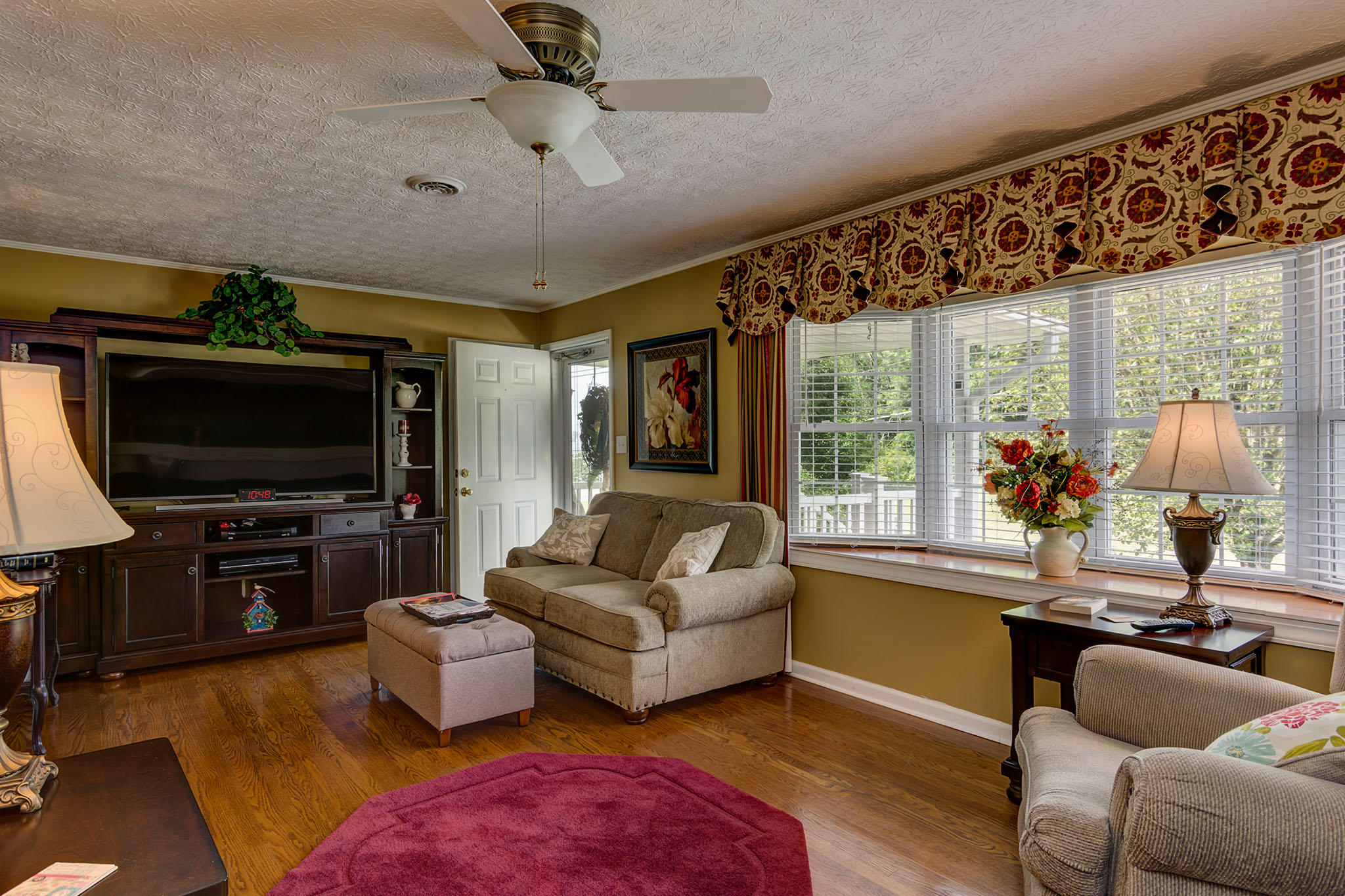 110 Walnut Valley Road Clinton, TN 37716 - Photo 3 of 23 110_Walnut_Valley_103