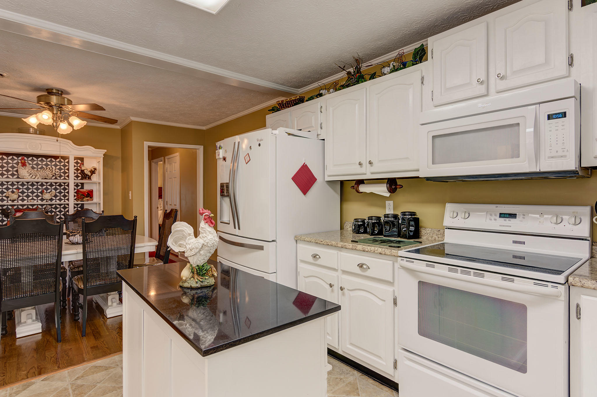 110 Walnut Valley Road Clinton, TN 37716 - Photo 8 of 23 110_Walnut_Valley_108