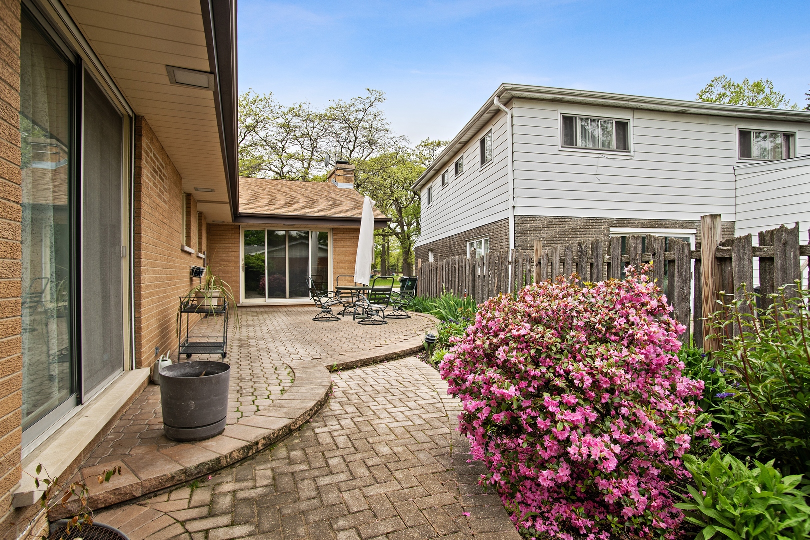 1301 North Dee Road Park Ridge, IL 60068 - Photo 22 of 22 a front view of a house
