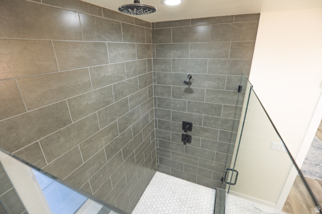 126 North 800 West Mapleton, UT 84664 - Photo 37 of 79 Full bathroom featuring a stall shower