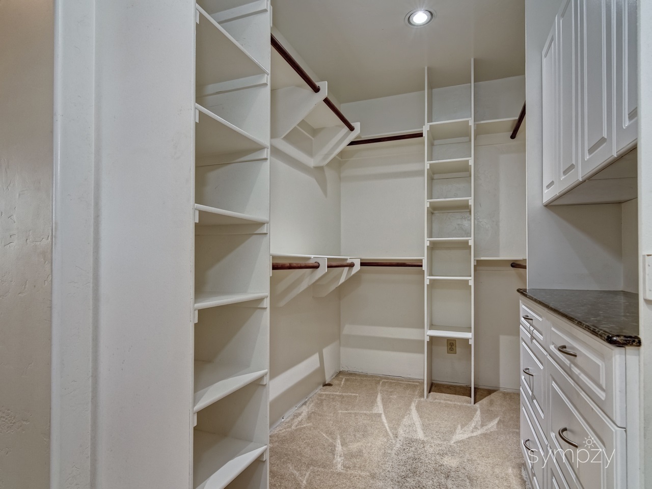 351 Aldwych Road El Cajon, CA 92020 - Photo 18 of 25 Walk in closet