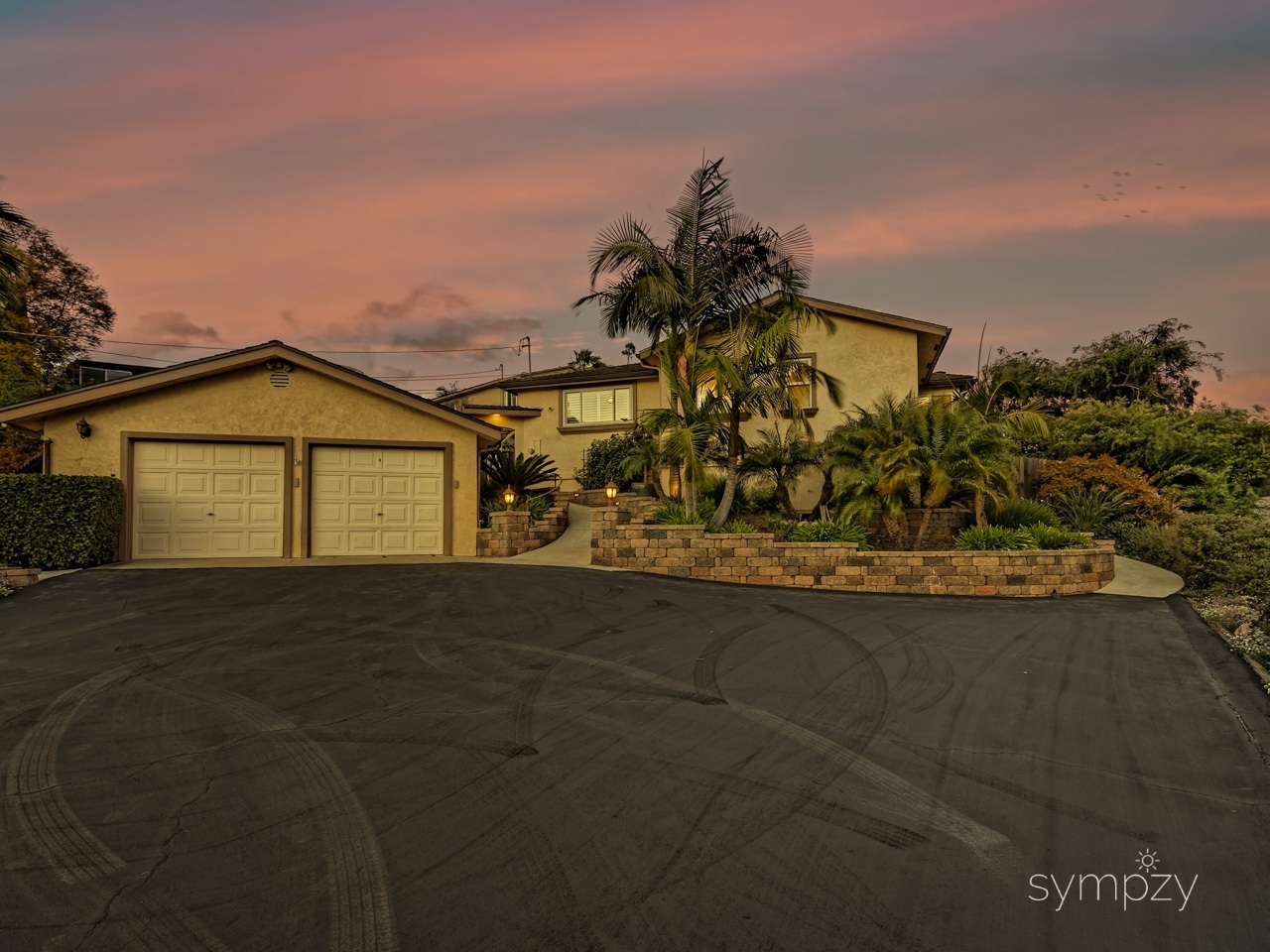 351 Aldwych Road El Cajon, CA 92020 - Photo 3 of 25 Gallery Image 3