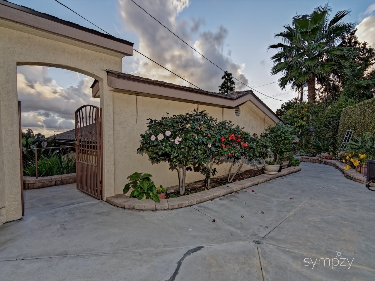 351 Aldwych Road El Cajon, CA 92020 - Photo 7 of 25 Gallery Image 7