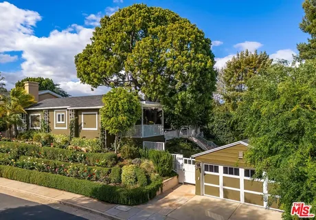 $3,300,000 | 11164 Ophir Drive, Los Angeles, CA 90024