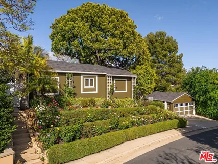 $3,300,000 | 11164 Ophir Drive, Los Angeles, CA 90024