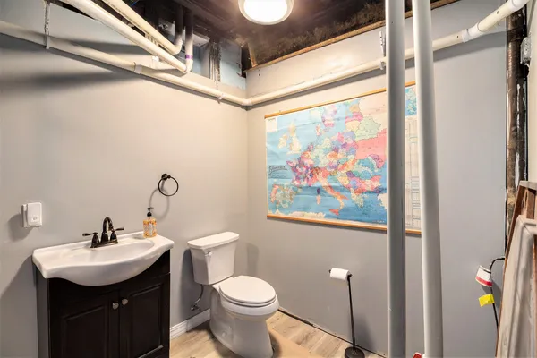 $449,000 | 107 Barnsley Drive, Howell, MI 48843
