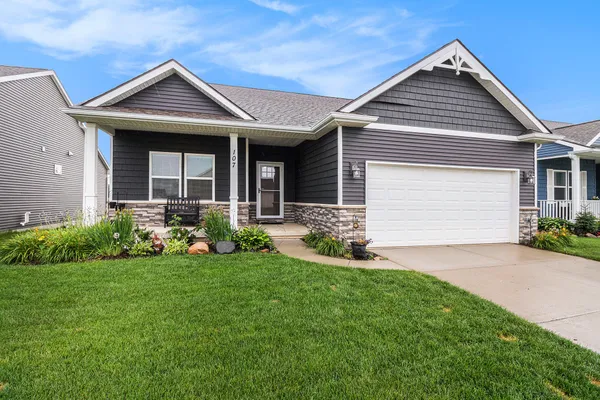 $449,000 | 107 Barnsley Drive, Howell, MI 48843