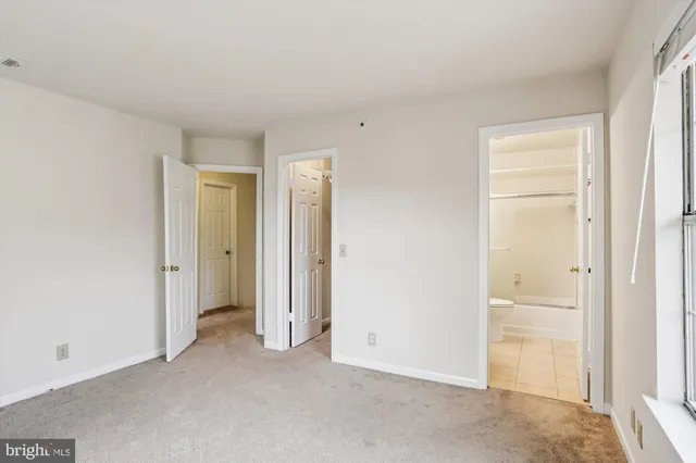 $2,800 | 5708 Chapman Mill Drive, Unit 210, Rockville, MD 20852