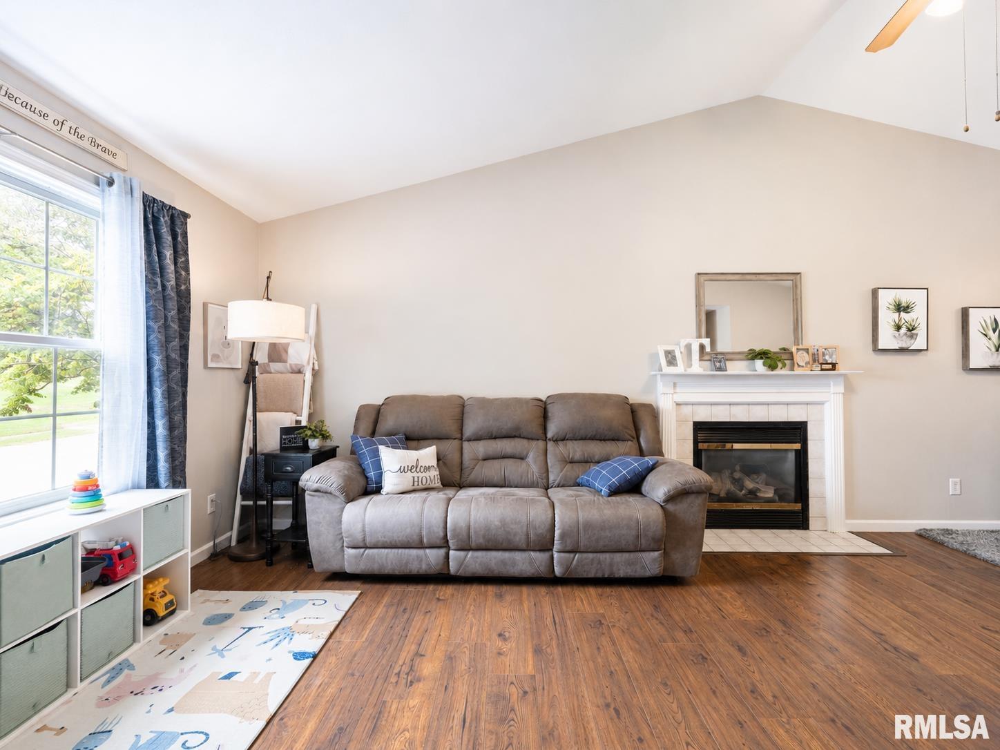 916 Drayton Street Normal, IL 61761 - Photo 8 of 53