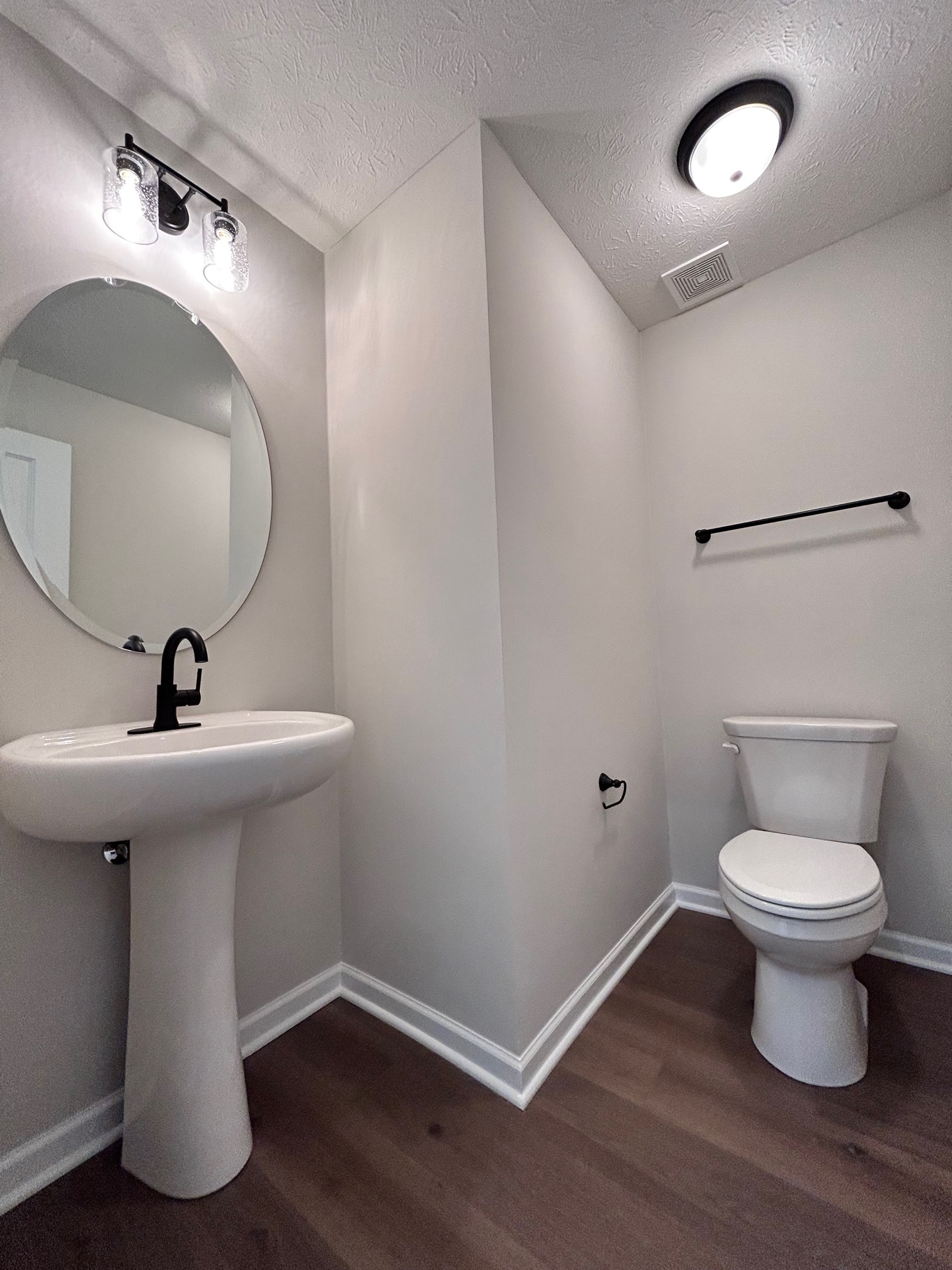 520 Steinbeck Place Carmel, IN 46032 - Photo 10 of 19