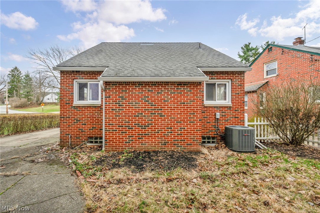 4098 Ridgeview Road Cleveland, OH 44144 - Photo 40 of 47 Gallery Image 40