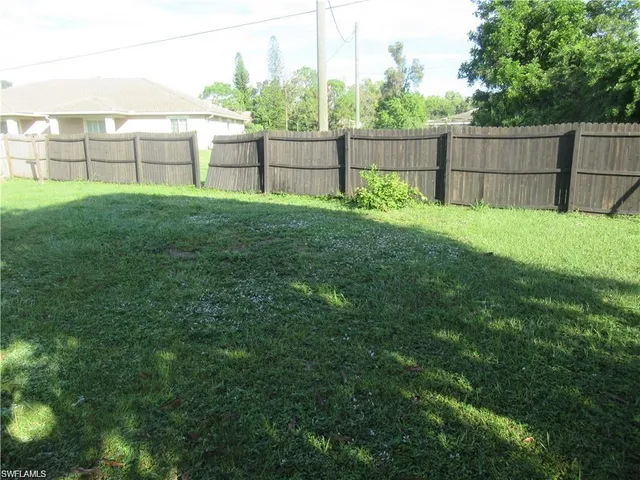 $1,475 | 7467 Pebble Beach Road, Fort Myers, FL 33967