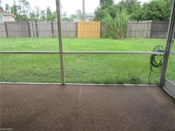 $1,400 | 7467 Pebble Beach Road, Fort Myers, FL 33967