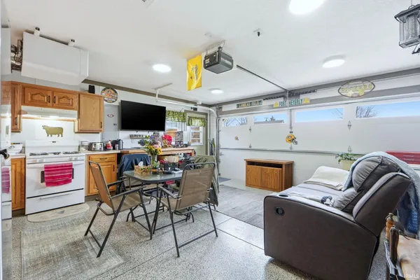 $250,000 | 423 Autumn Court, Bluffton, IN 46714