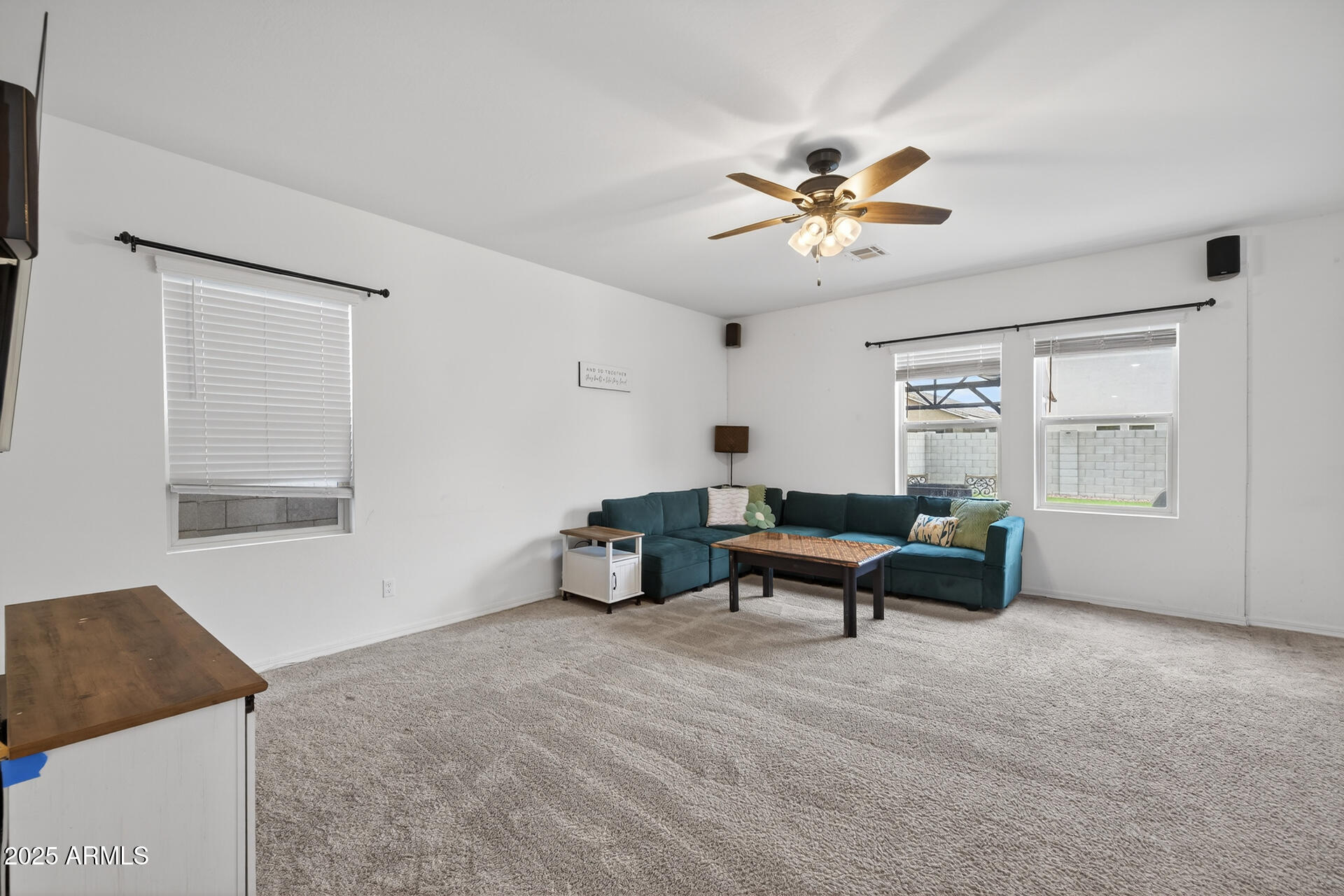6126 East Athena Road Florence, AZ 85132 - Photo 10 of 39 11)FAMILY ROOM