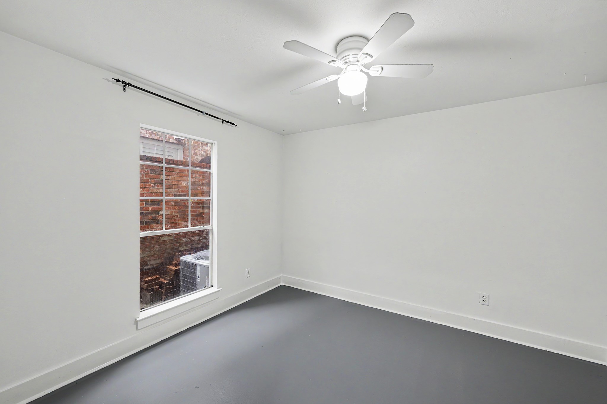 1925 Haddon Street Houston, TX 77019 - Photo 17 of 22