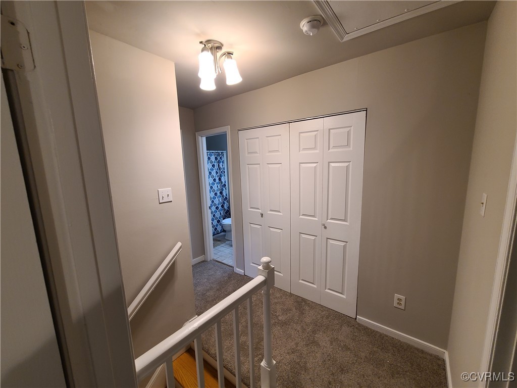 5800 Mill Spring Lane Midlothian, VA 23112 - Photo 19 of 29 a view of an entryway